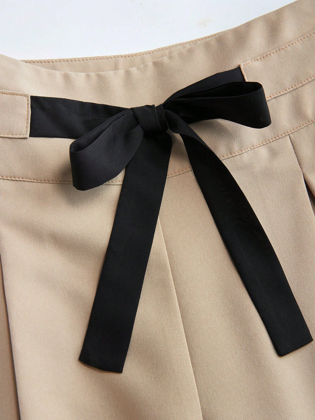 Pantaloni SHEIN, kaki