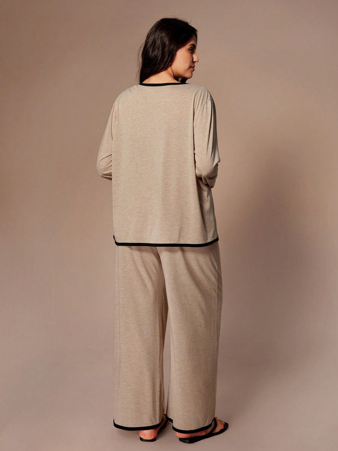 Compleu pijamale SHEIN, marp
