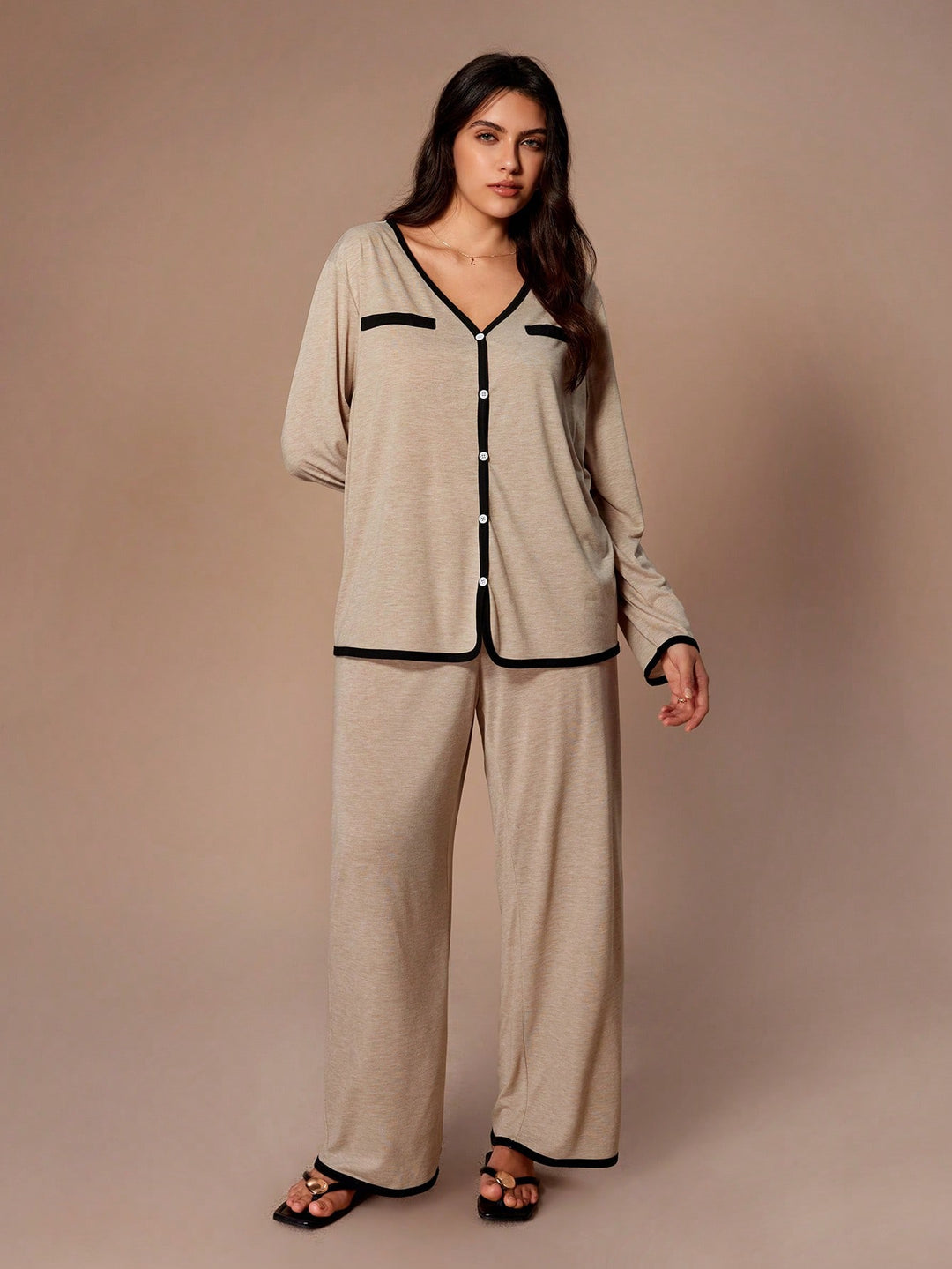 Compleu pijamale SHEIN, marp
