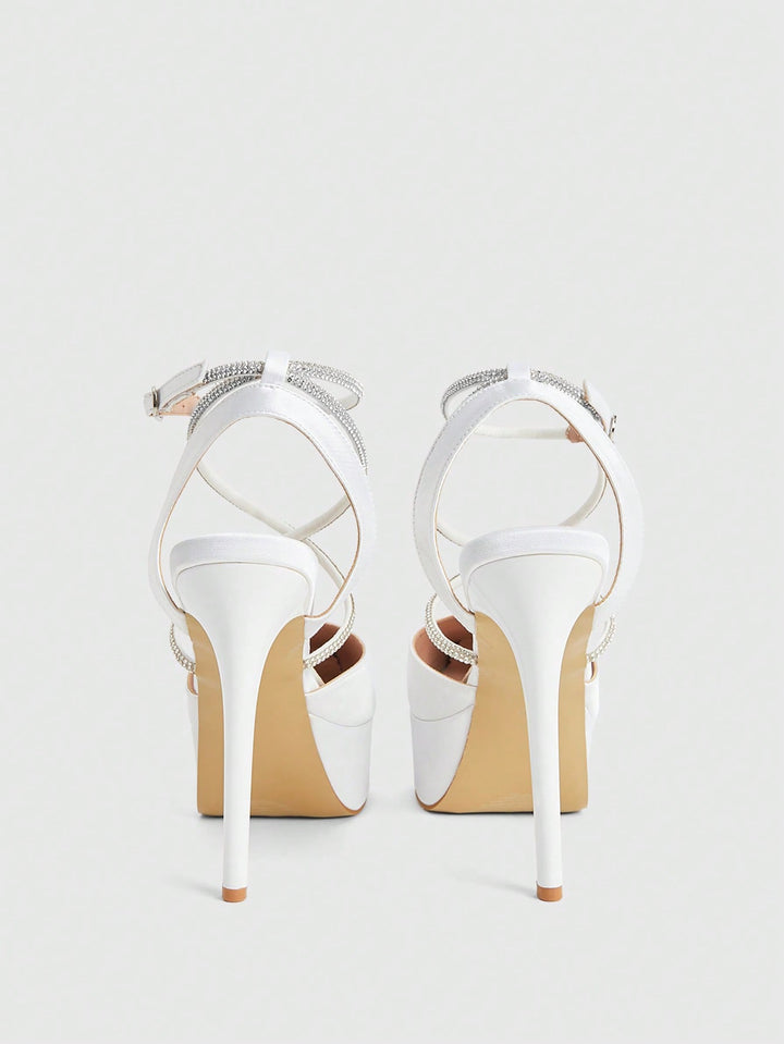 Pantofi cu toc SHEIN, alb