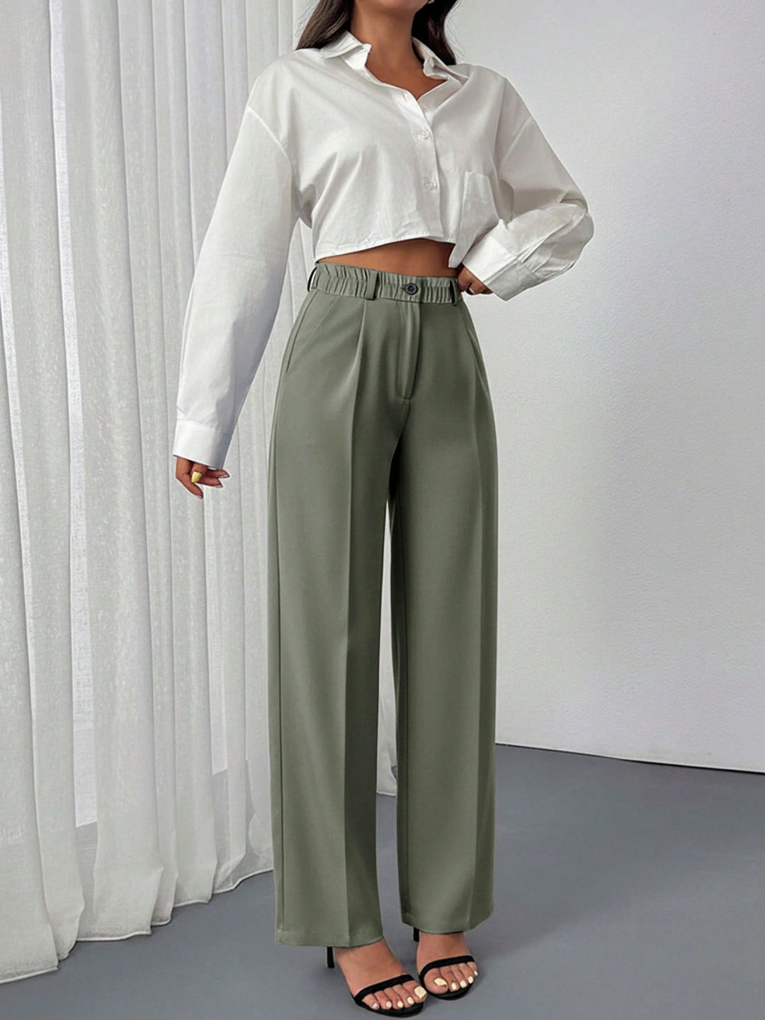 Pantaloni SHEIN, kaki