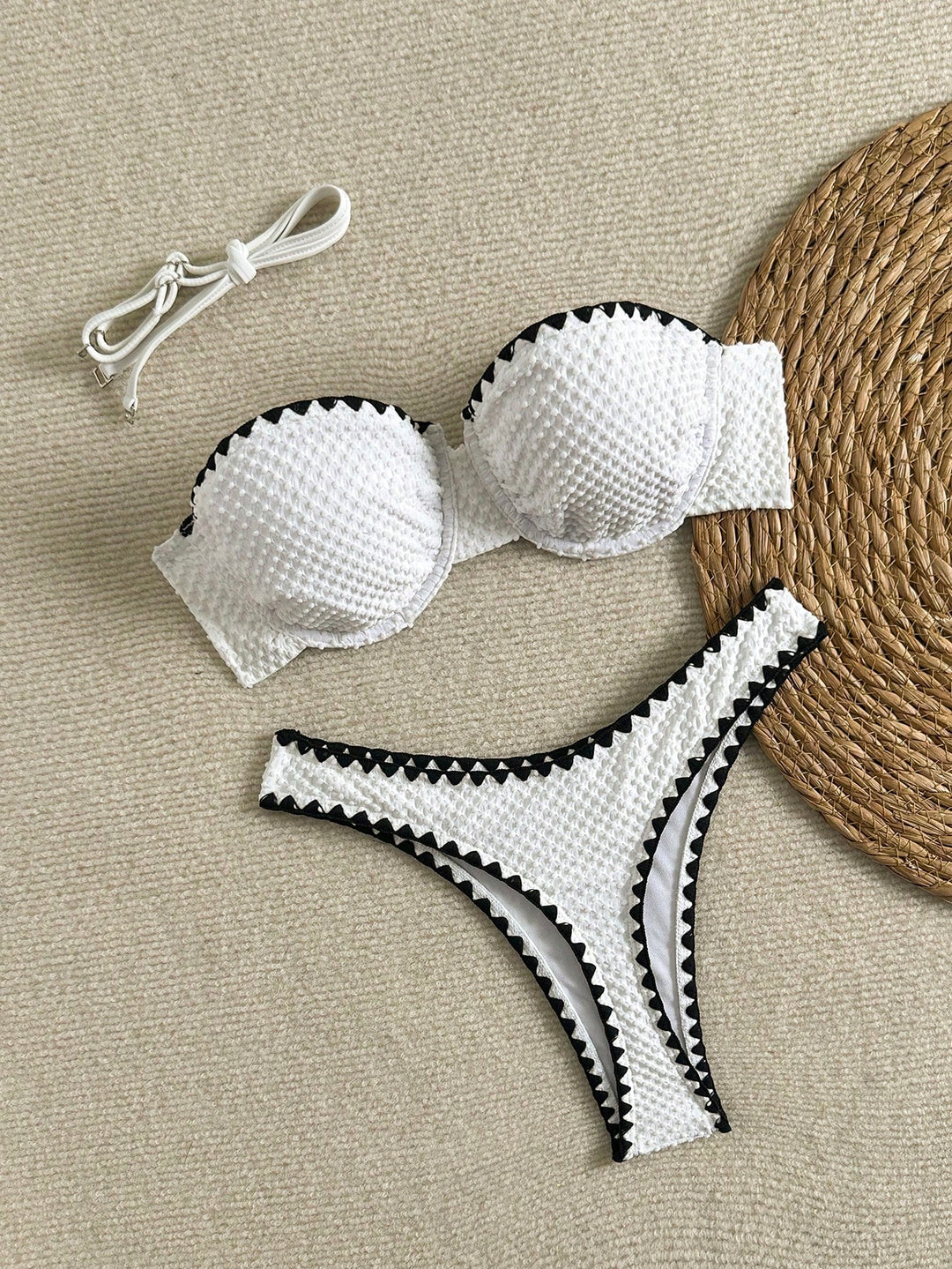 Set bikini SHEIN, negru