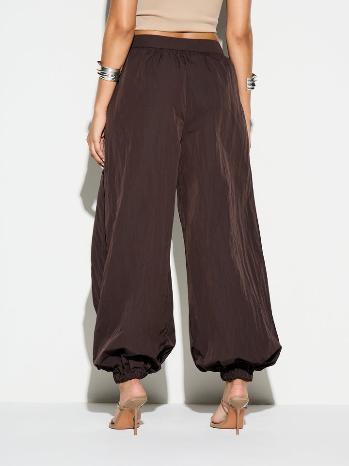 Pantaloni SHEIN, maro