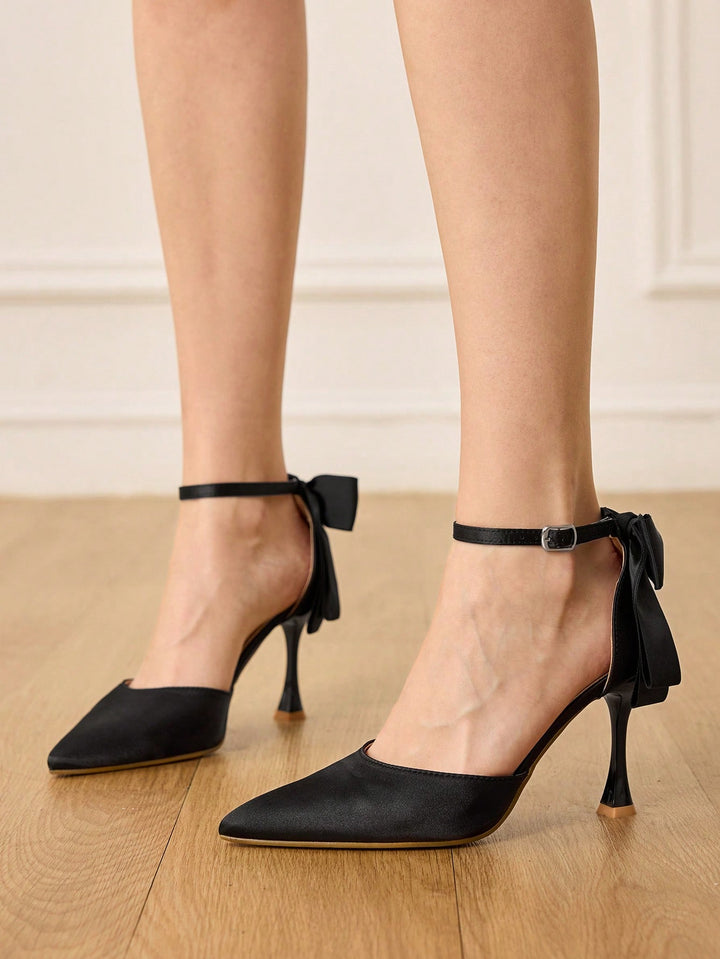 Pantofi cu toc SHEIN, negru
