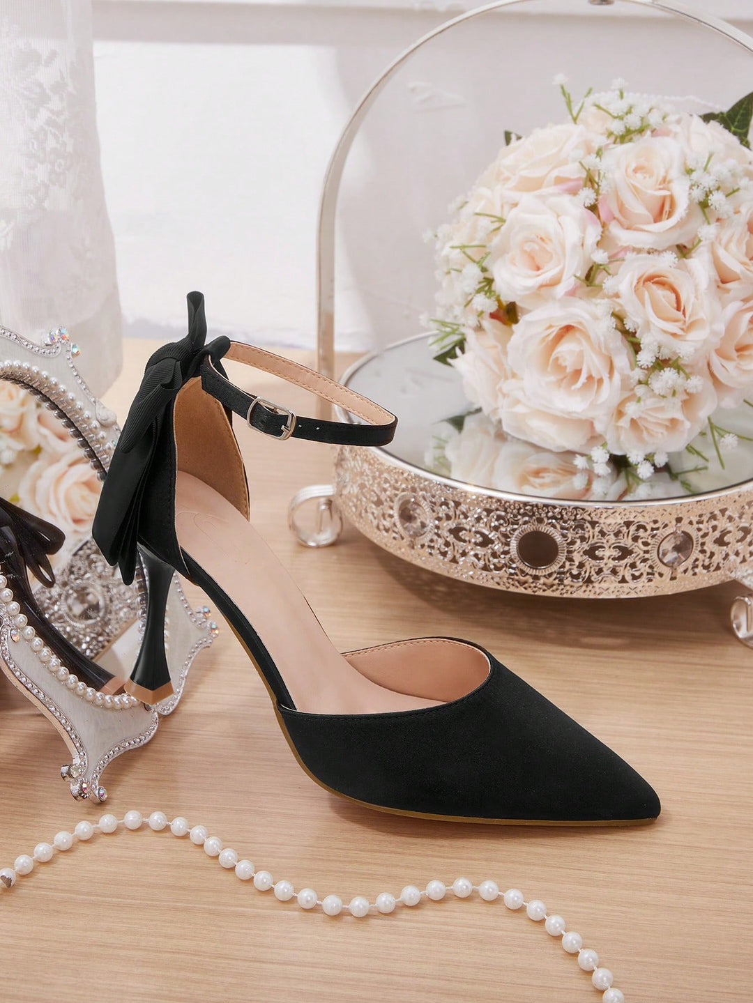Pantofi cu toc SHEIN, negru