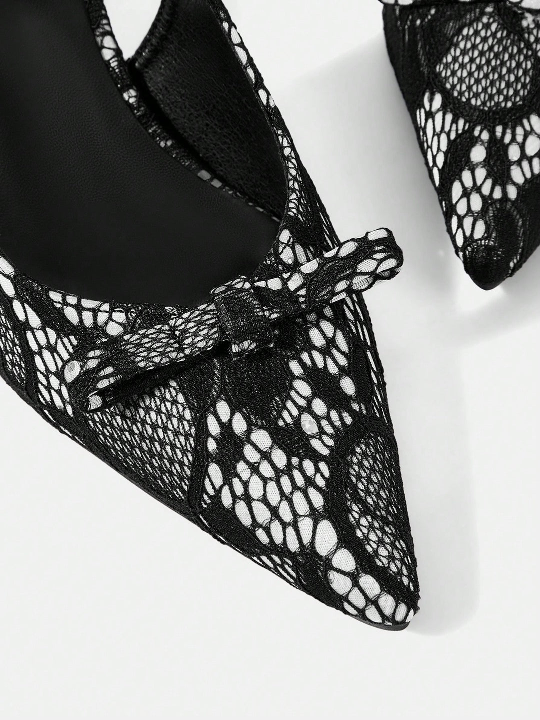 Pantofi cu toc SHEIN, negru