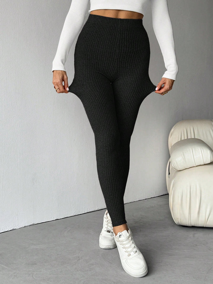 Pantaloni SHEIN, negru
