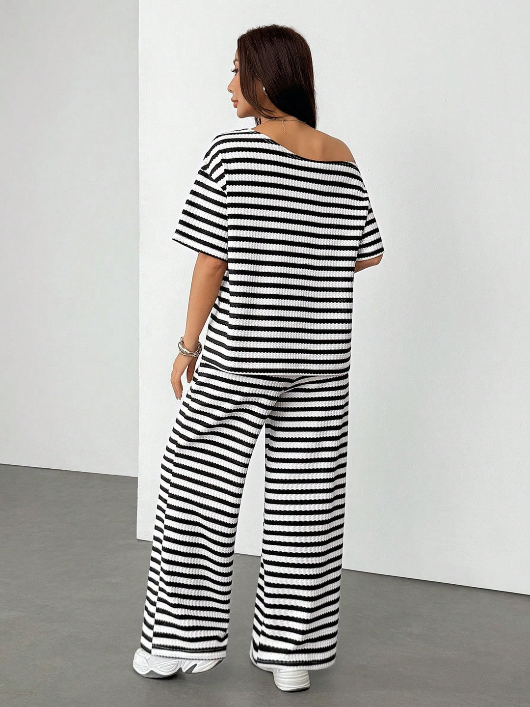 Compleu SHEIN, negru