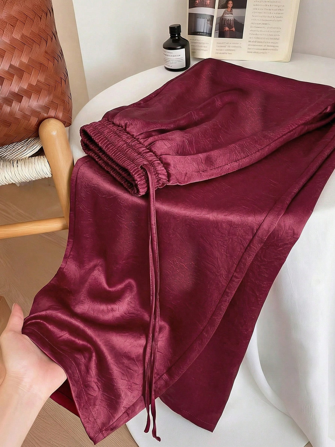Pantaloni SHEIN, vișiniu