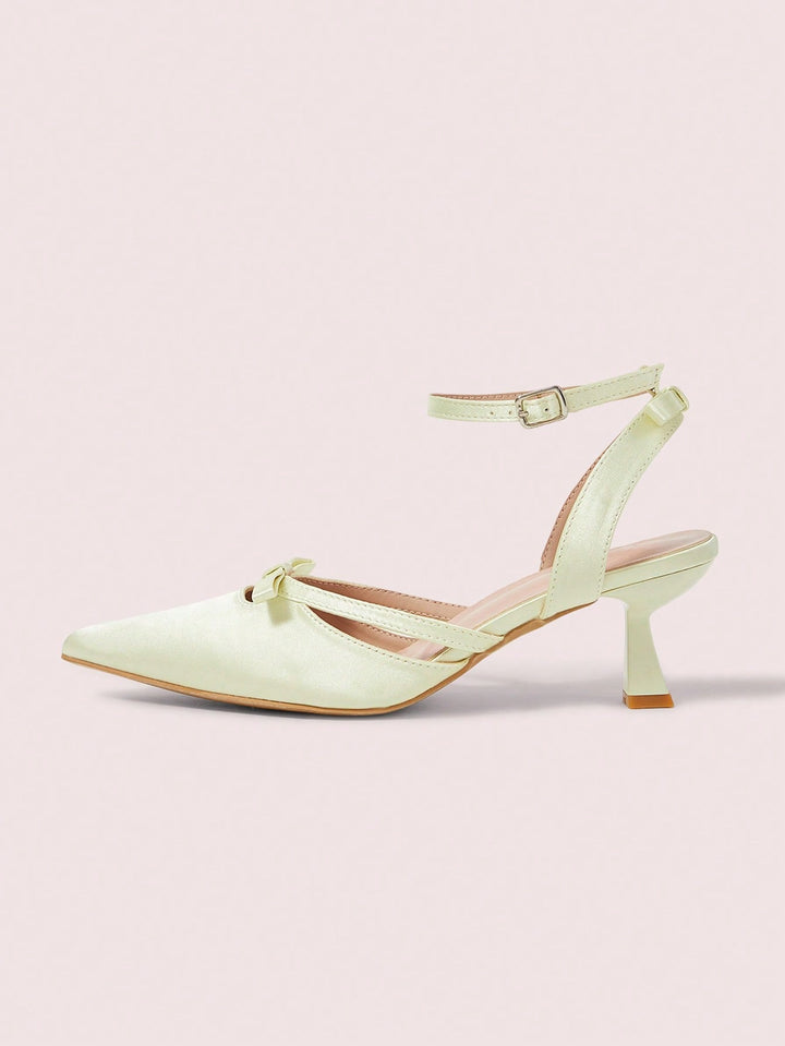 Pantofi cu toc SHEIN, bej