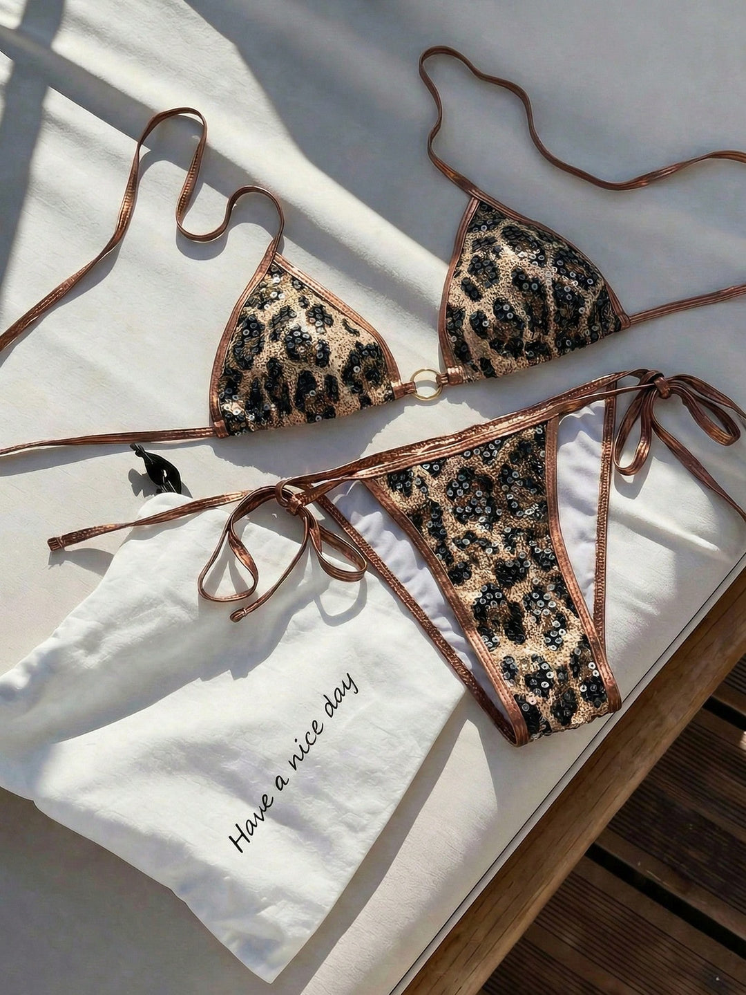 Set bikini SHEIN, mix culori