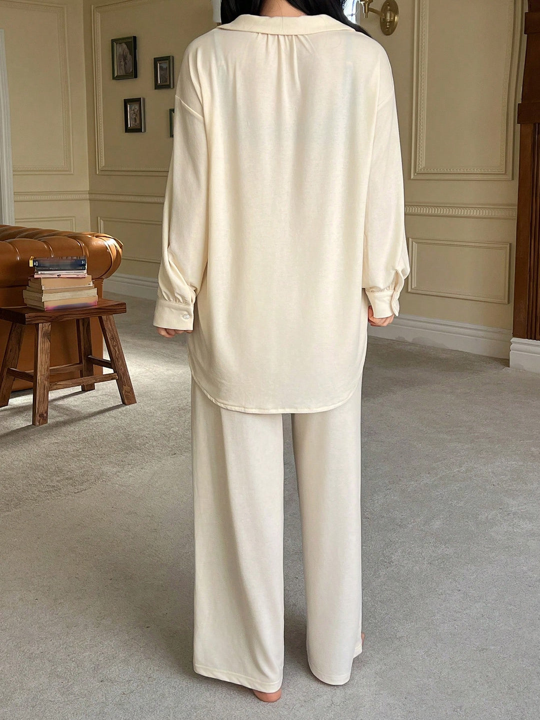 Set pijamale SHEIN, bej