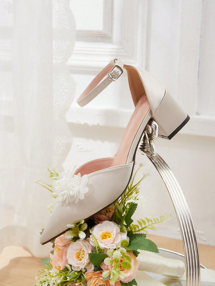 Pantofi cu toc SHEIN, bej