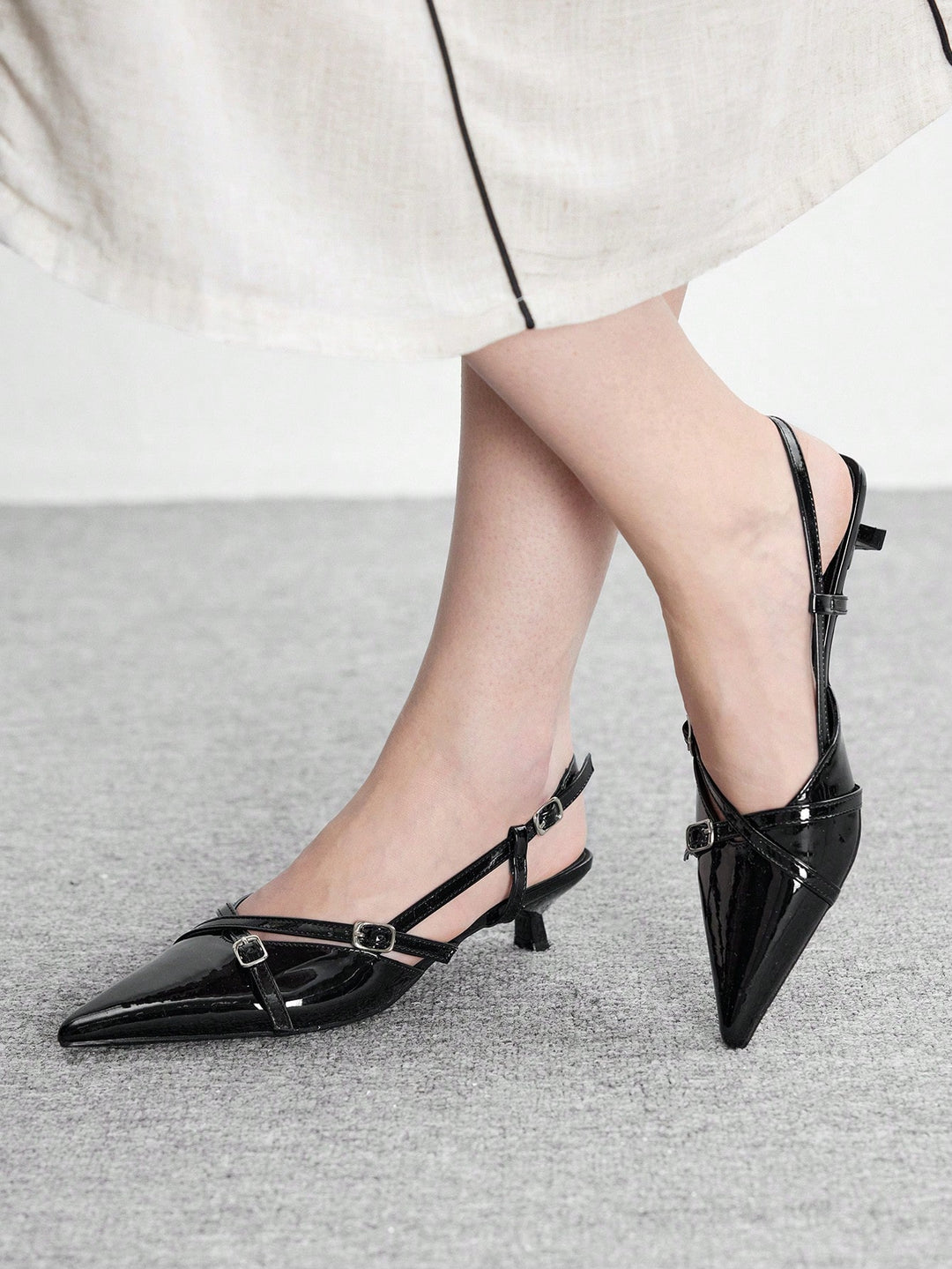 Pantofi cu toc SHEIN, negru