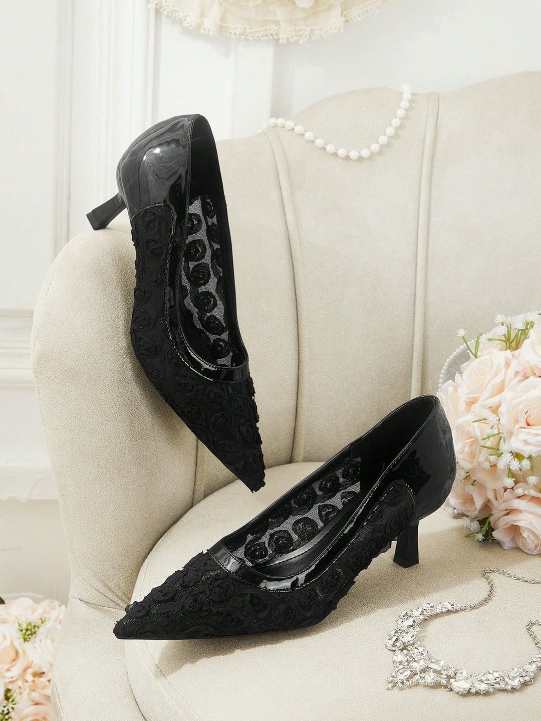 Pantofi cu toc SHEIN, negru