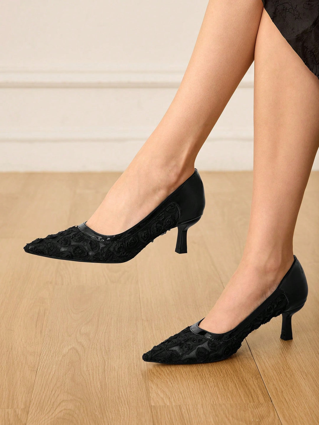 Pantofi cu toc SHEIN, negru