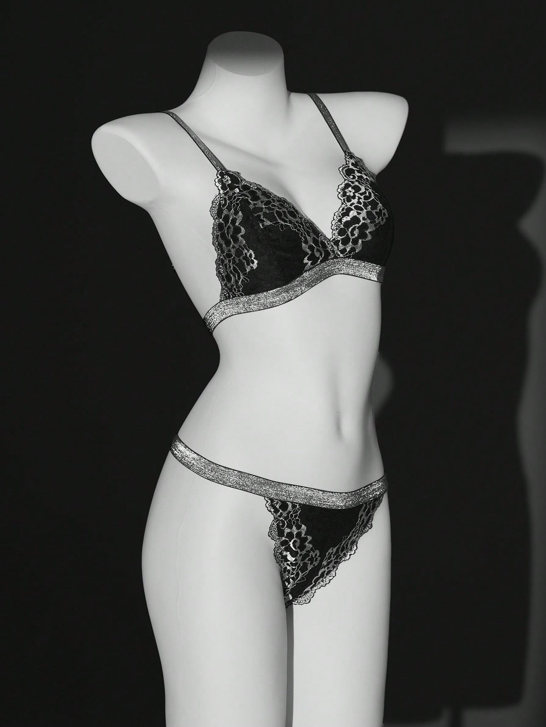 Set lenjerie SHEIN, negru