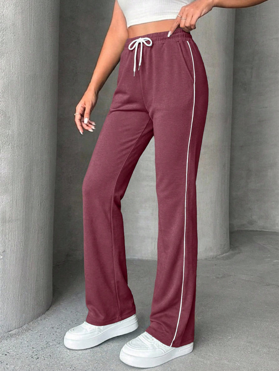 Pantaloni SHEIN, roz