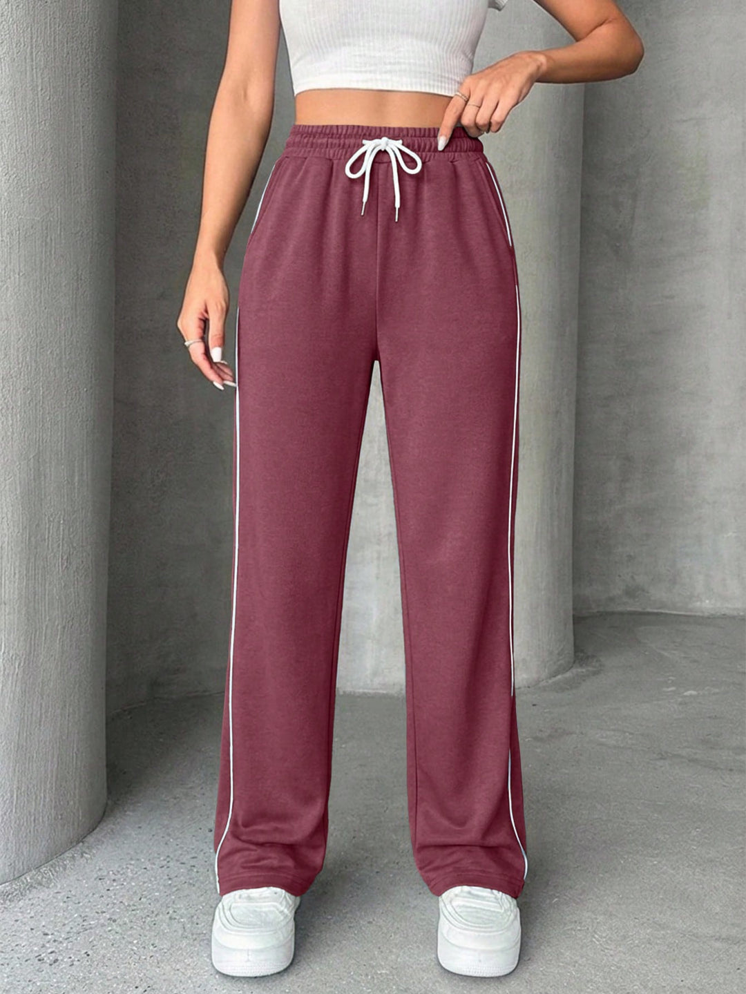 Pantaloni SHEIN, roz