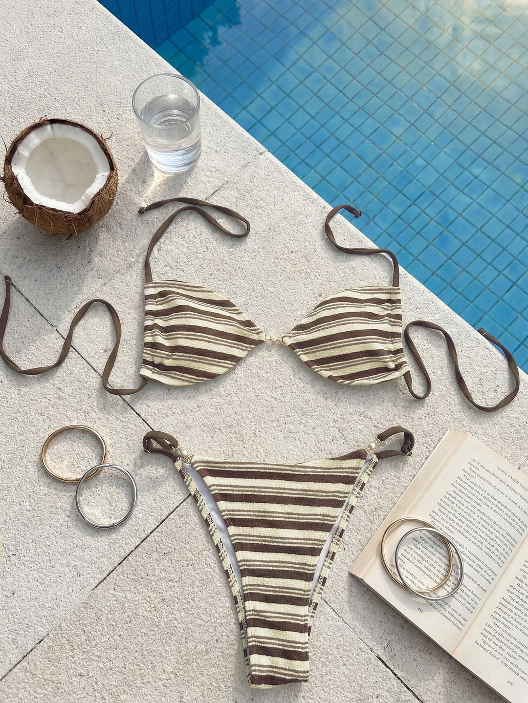 Set bikini SHEIN, mix culori