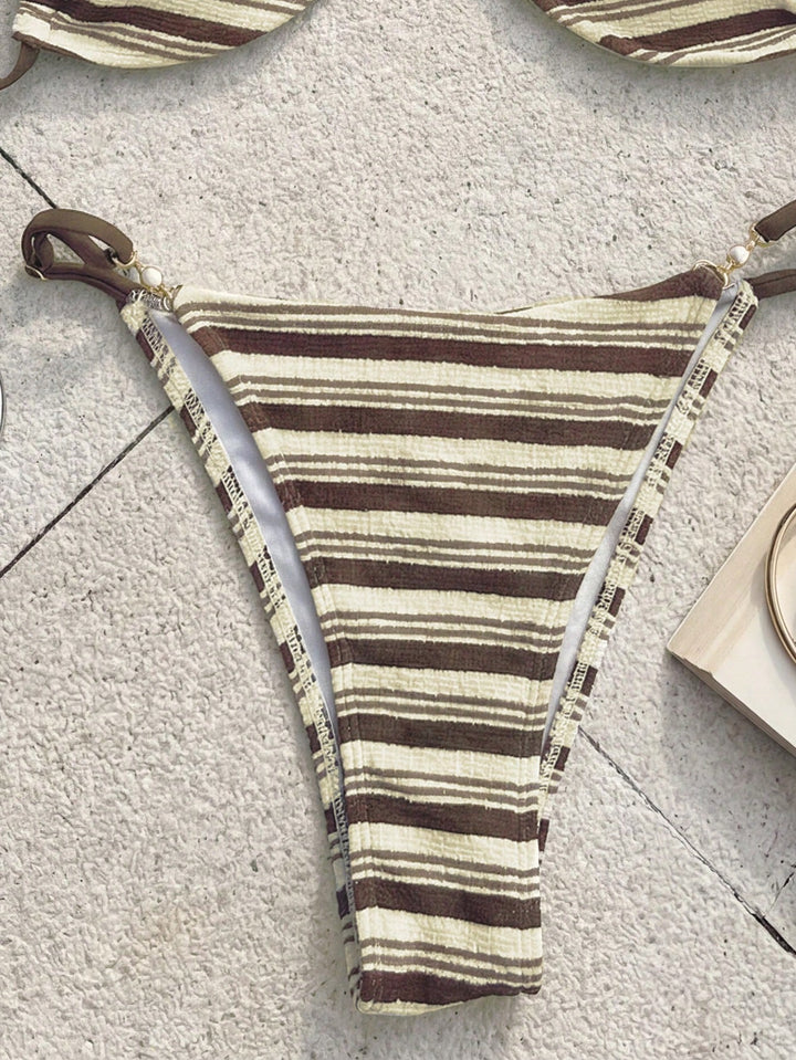Set bikini SHEIN, mix culori