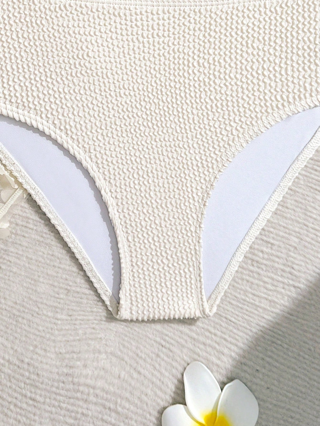 Set bikini SHEIN, bej