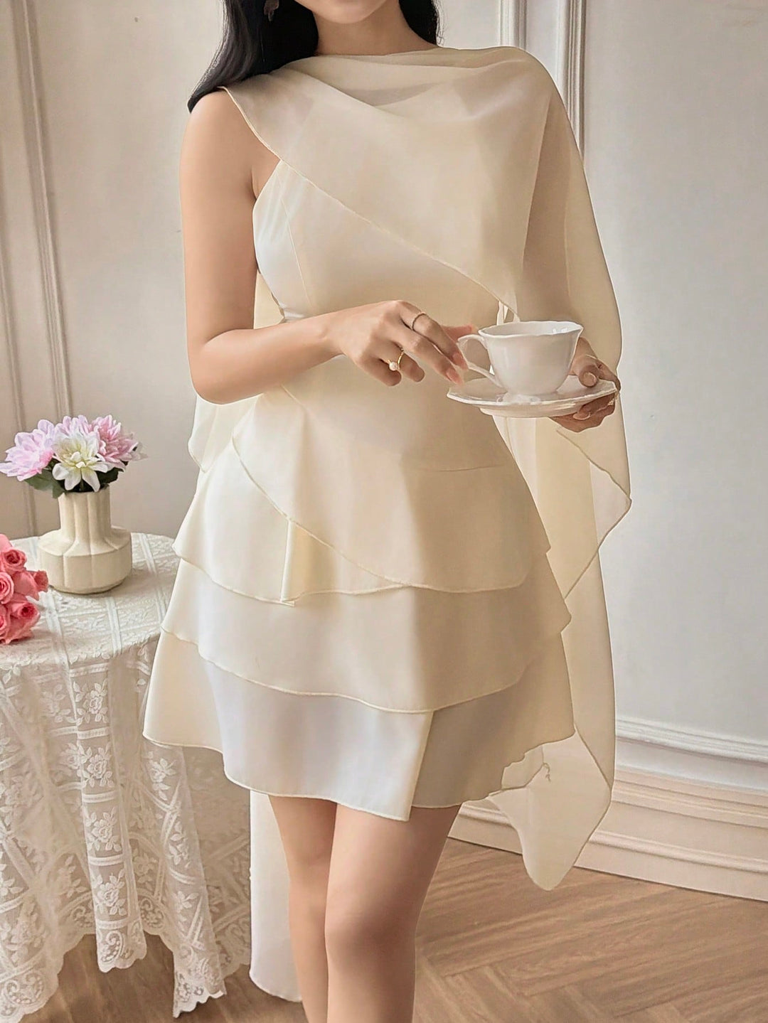 Rochie scurtă SHEIN, bej