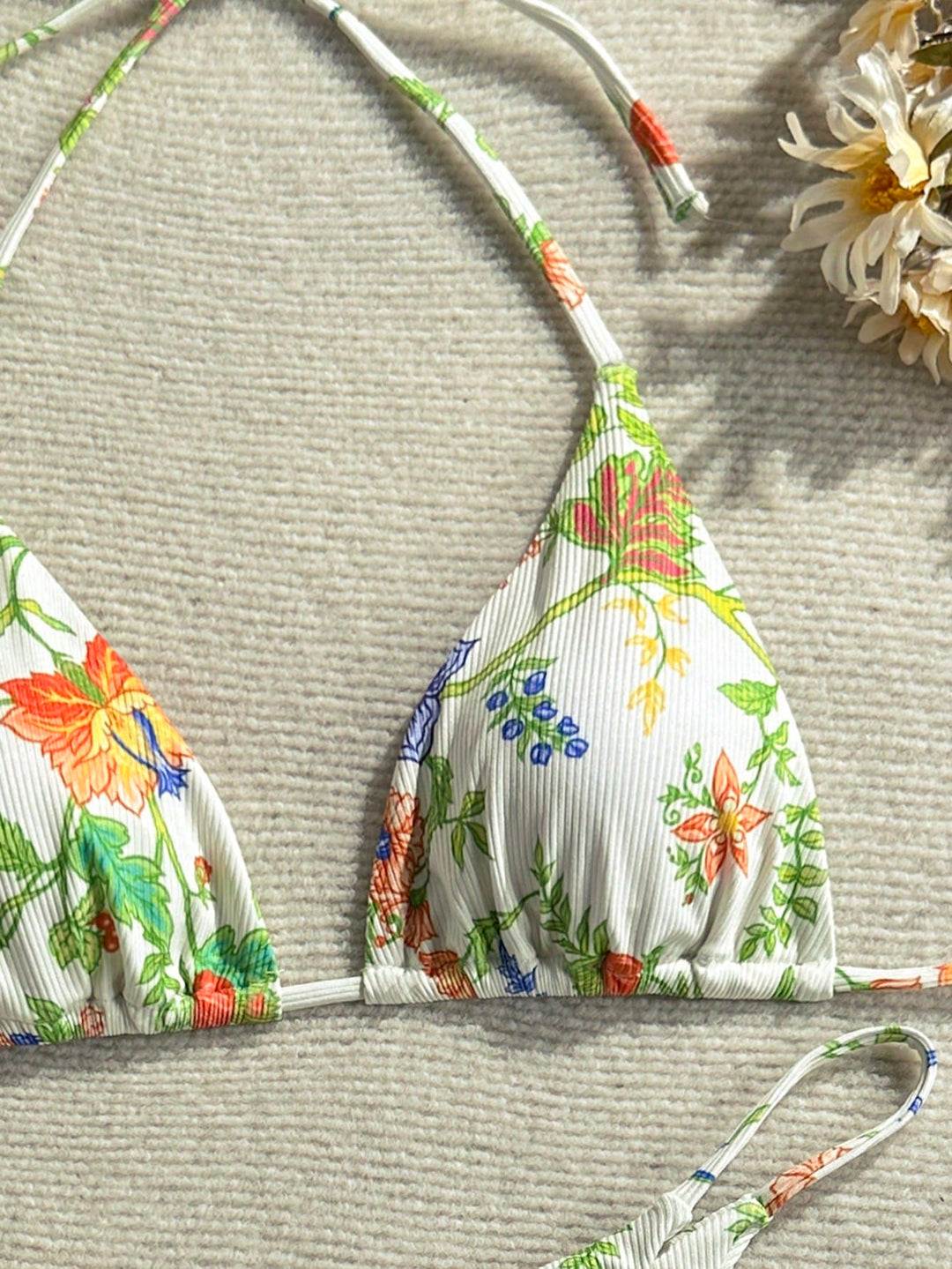 Set bikini SHEIN, mix culori