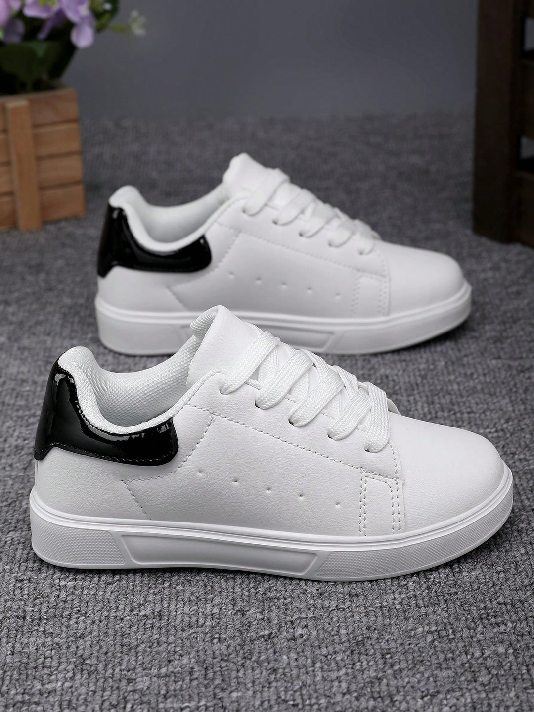 Pantofi sport SHEIN, alb