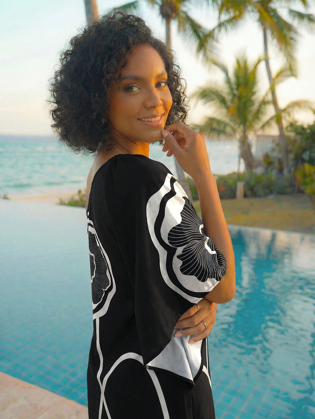 Rochie scurtă SHEIN, negru