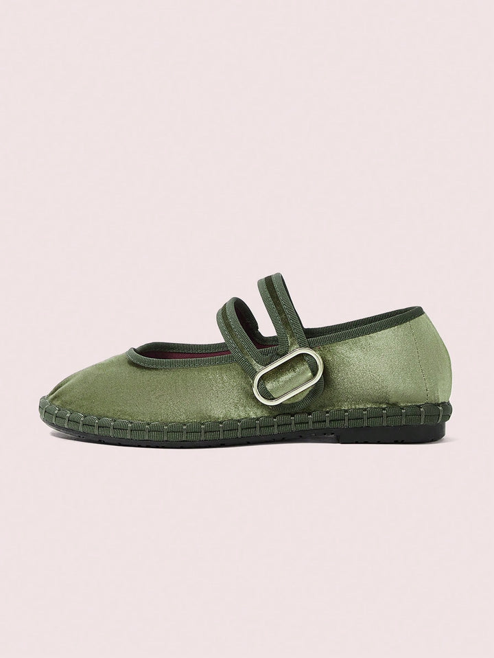 Balerini SHEIN, kaki