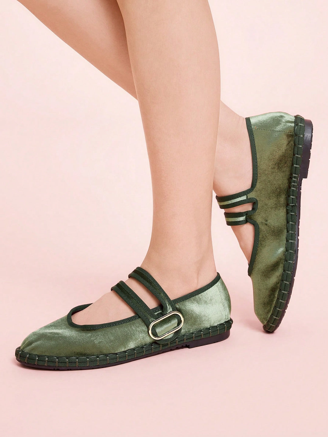 Balerini SHEIN, kaki