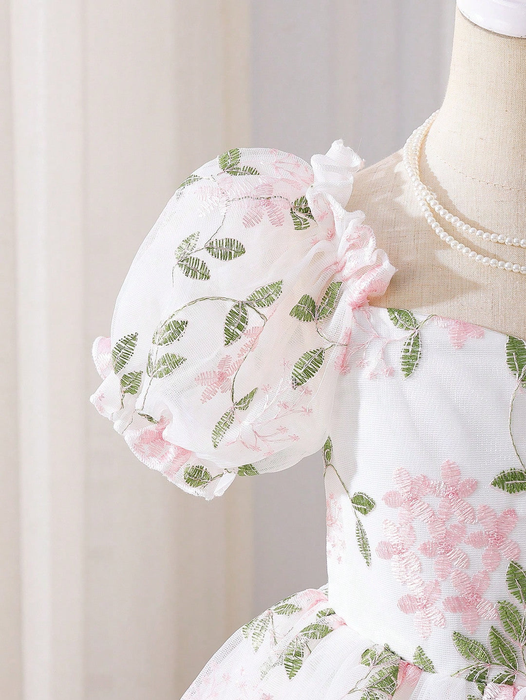 Rochie de ocazie SHEIN, alb