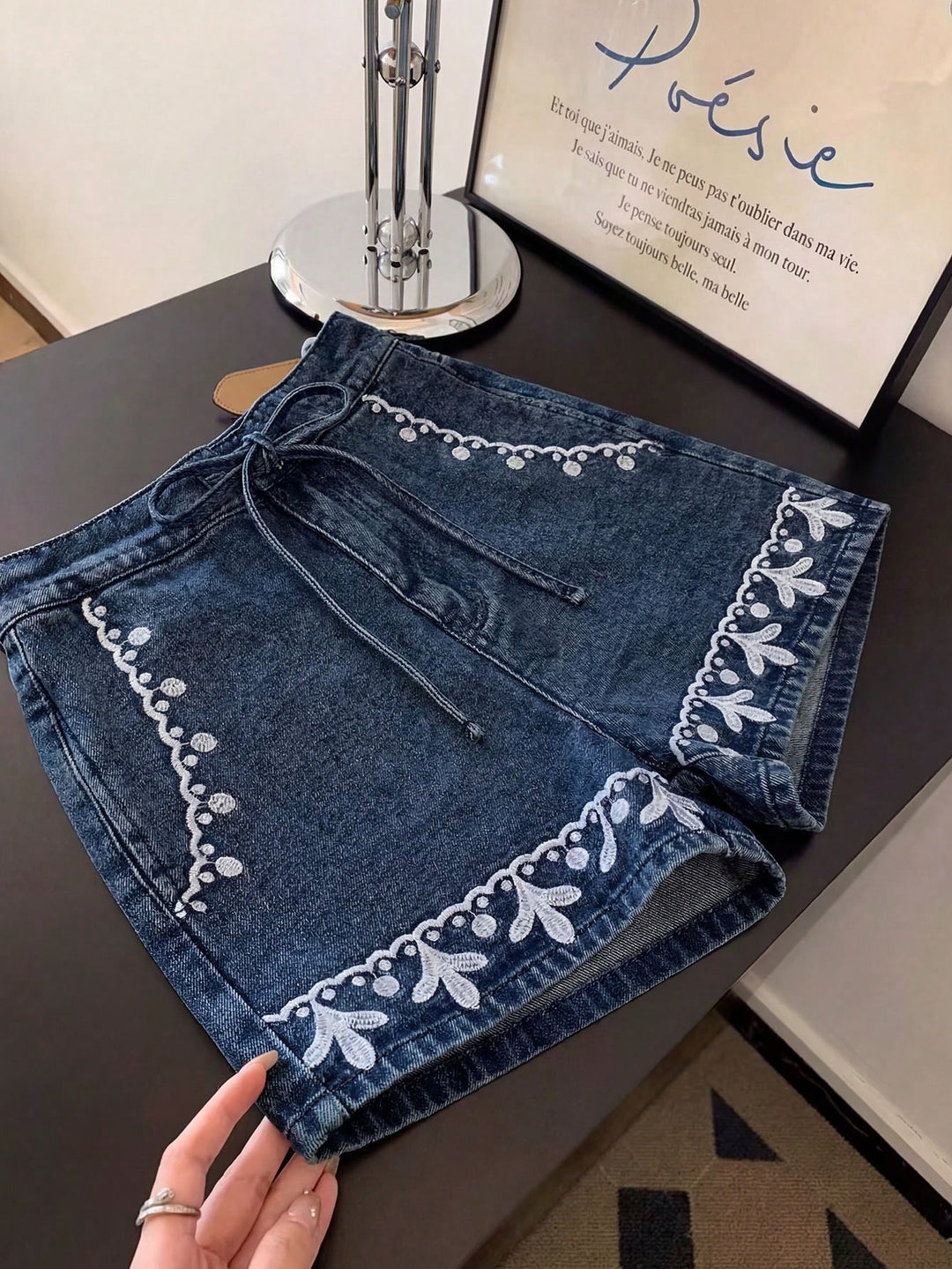 Pantaloni scurți SHEIN, albastru
