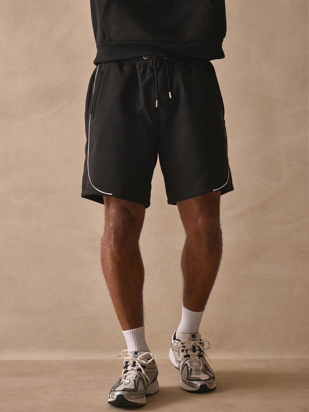 Pantaloni scurți SHEIN, negru