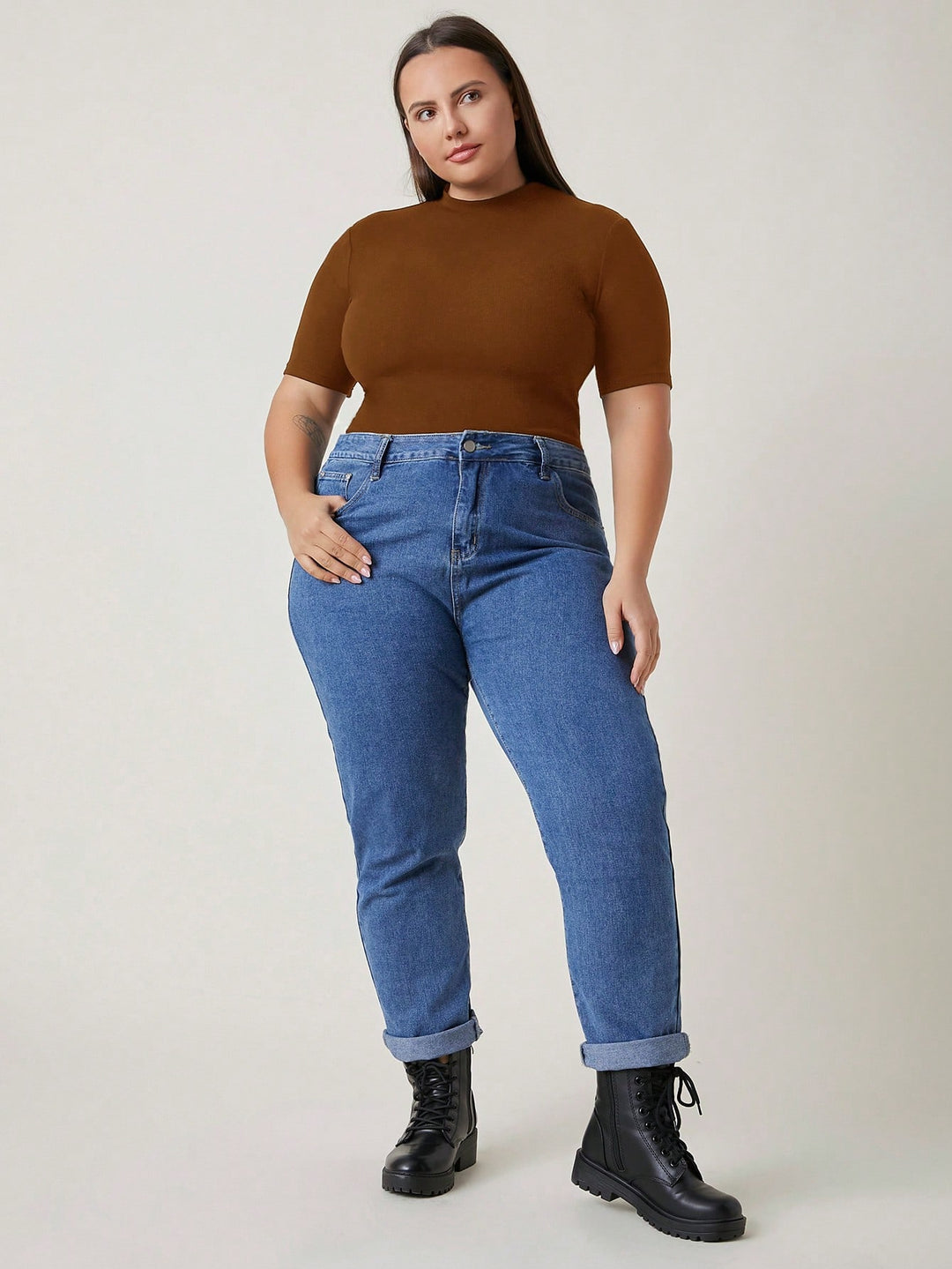 Tricou SHEIN, maro