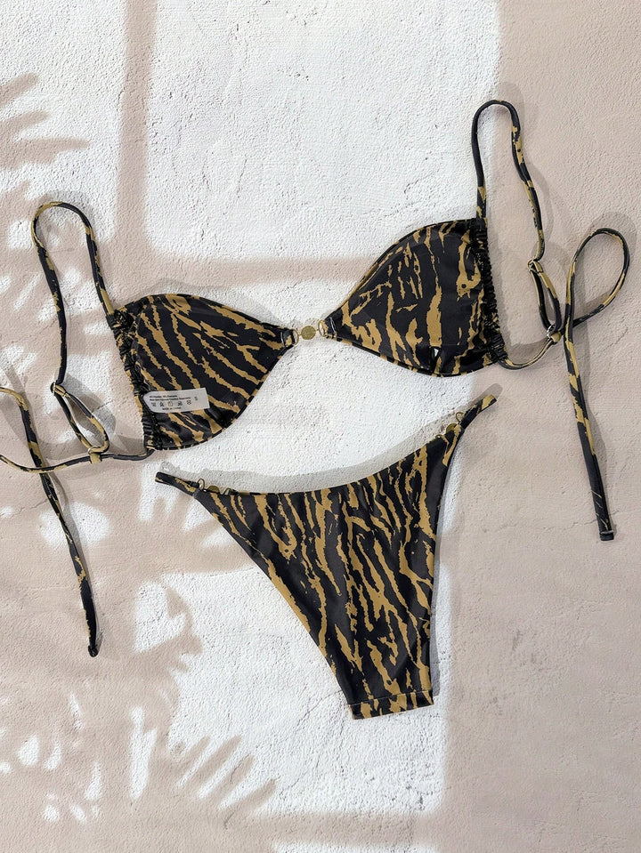 Set bikini SHEIN, maro