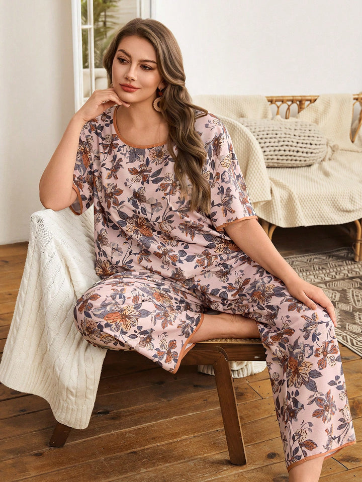 Set pijamale SHEIN, mix culori