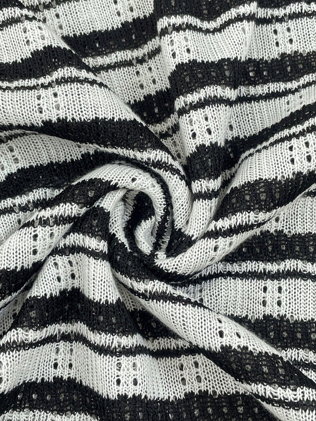 Tricou SHEIN, mix culori