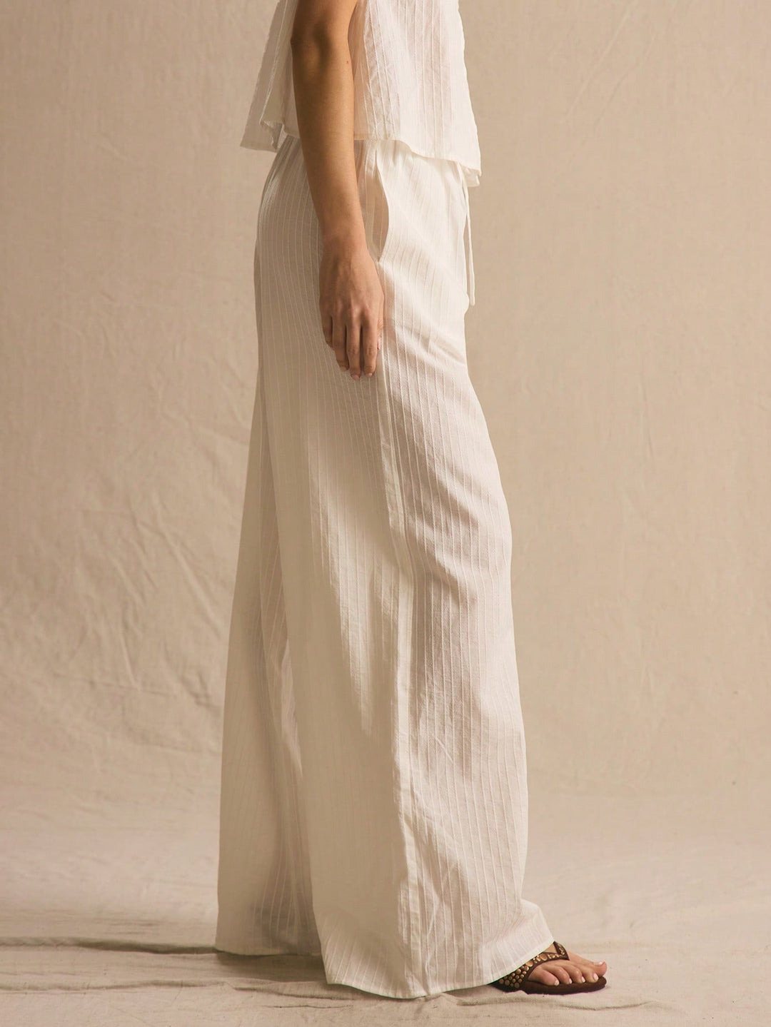 Pantaloni SHEIN, alb