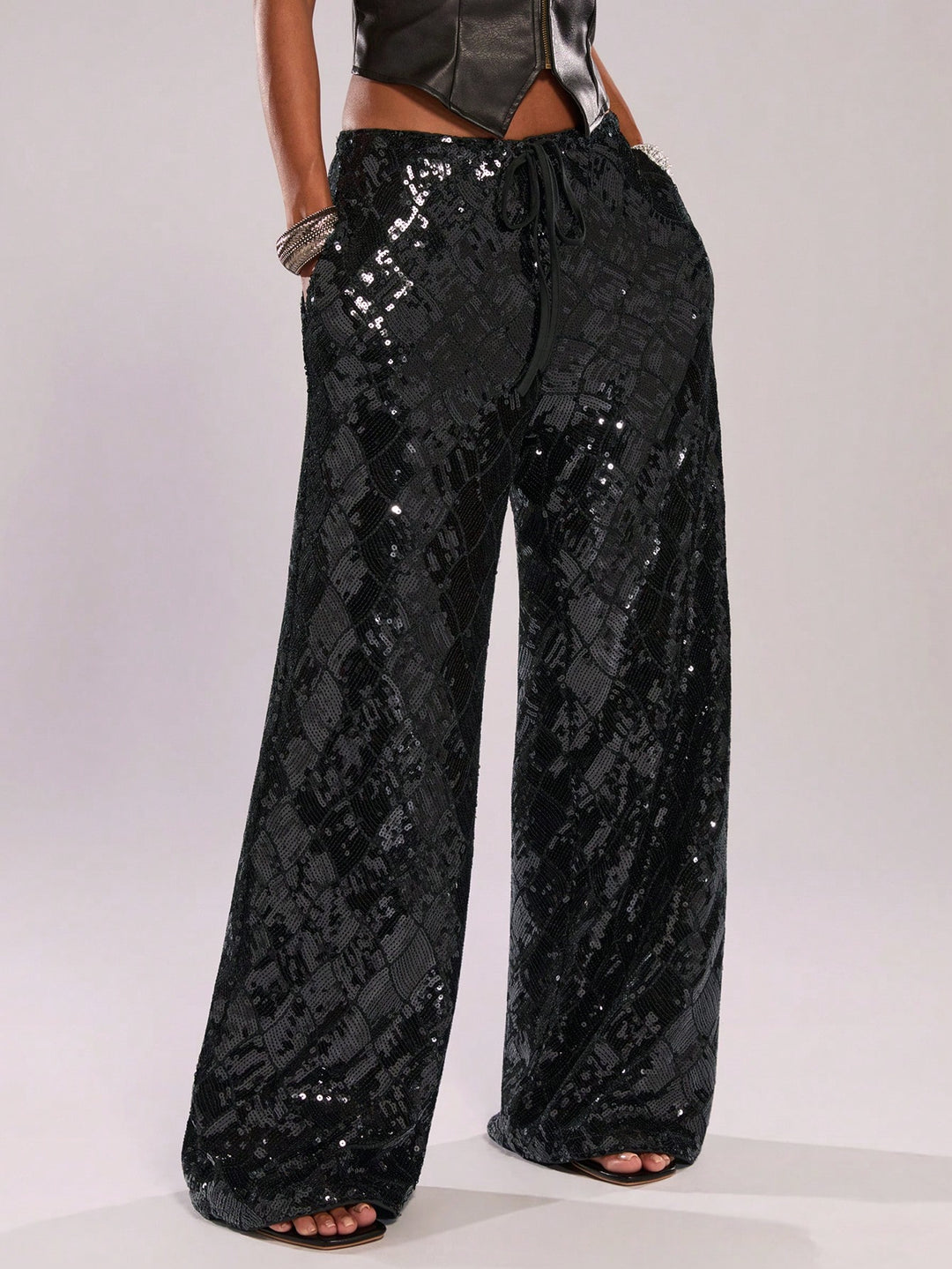Pantaloni SHEIN, negru
