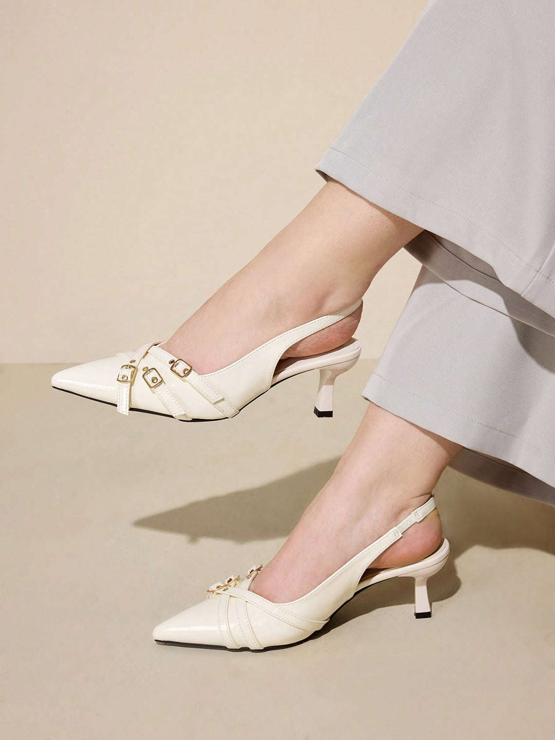 Pantofi SHEIN, alb
