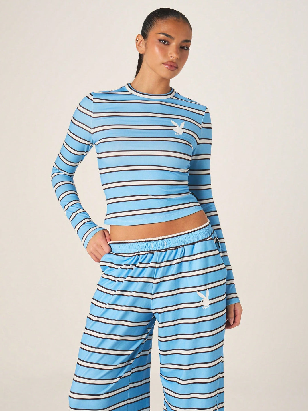 Compleu SHEIN, mix culori