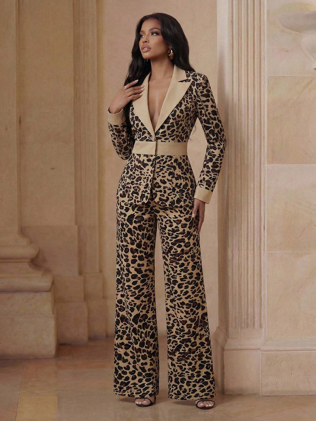 Pantalon SHEIN, maro