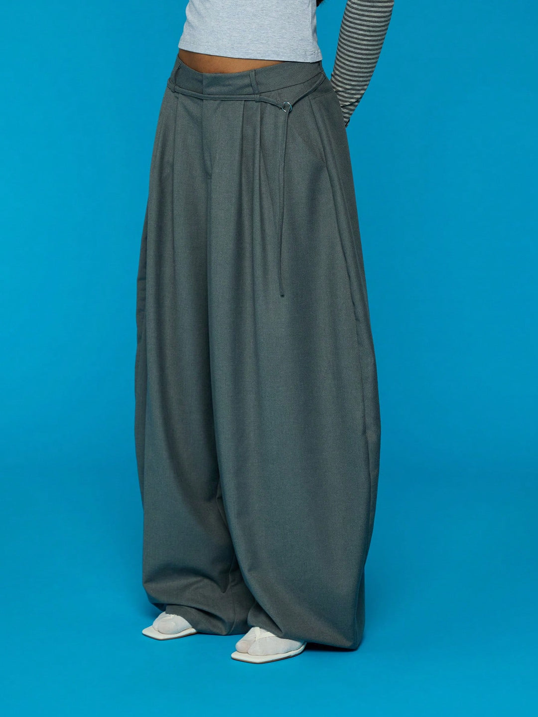 Pantaloni SHEIN, gri