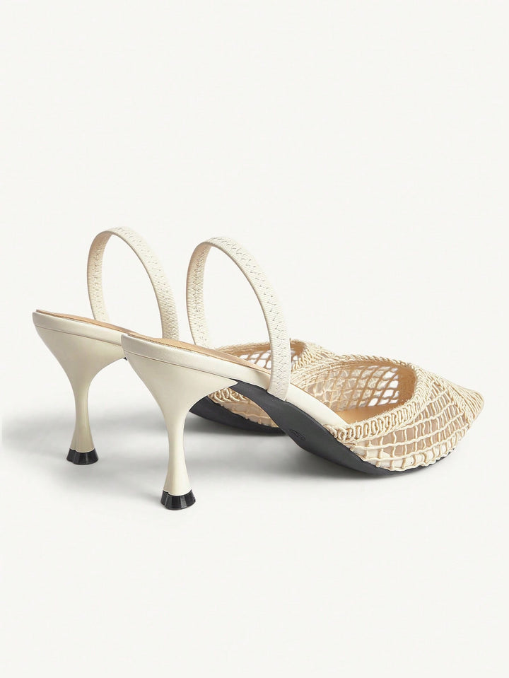 Pantofi cu toc SHEIN, bej