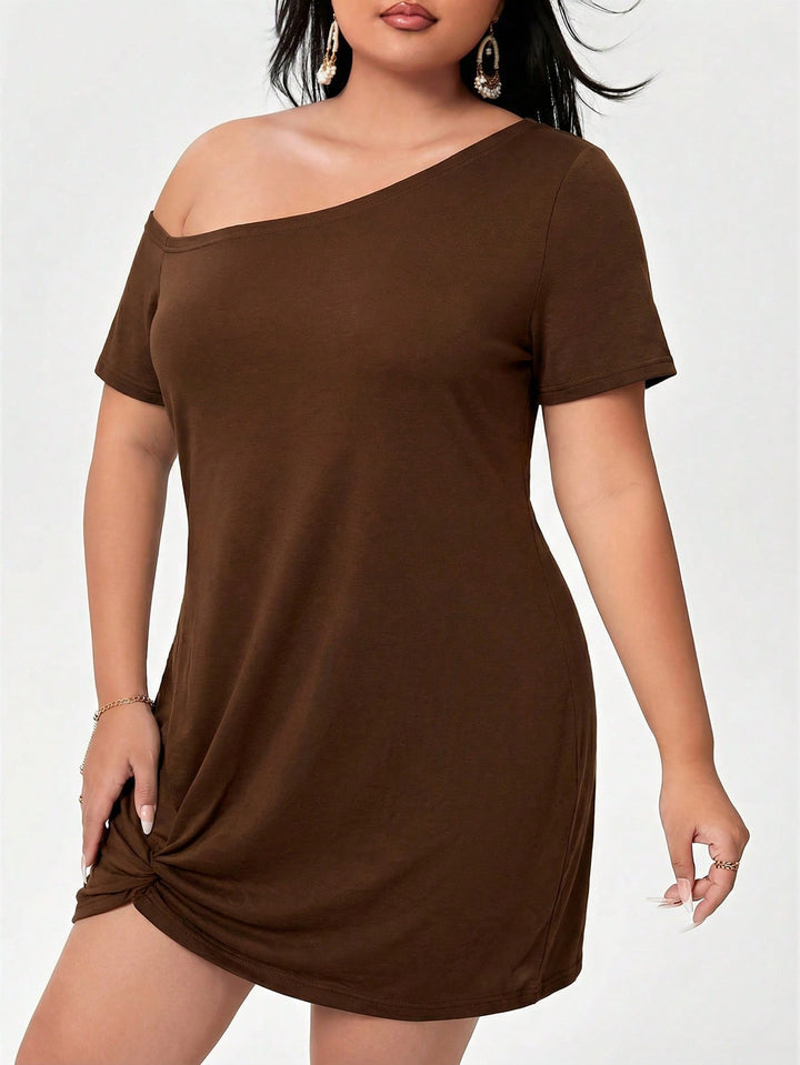 Rochie SHEIN, maro
