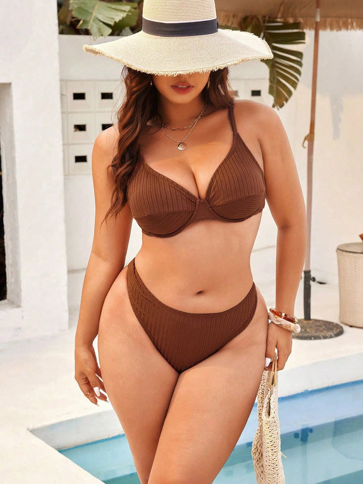 Set bikini de baie SHEIN, maro