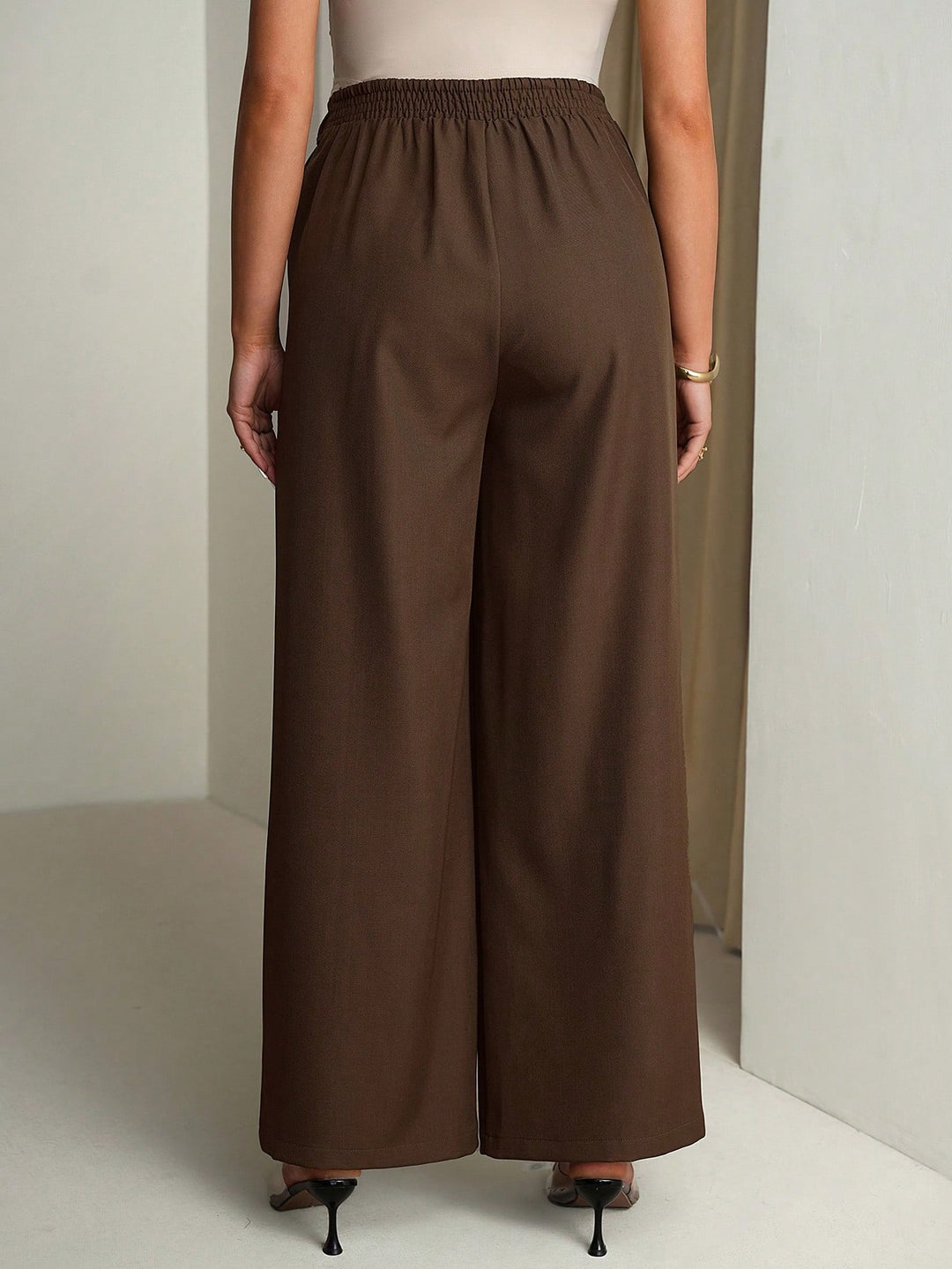 Pantaloni SHEIN, maro