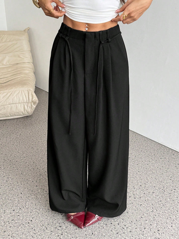 Pantaloni SHEIN, negru